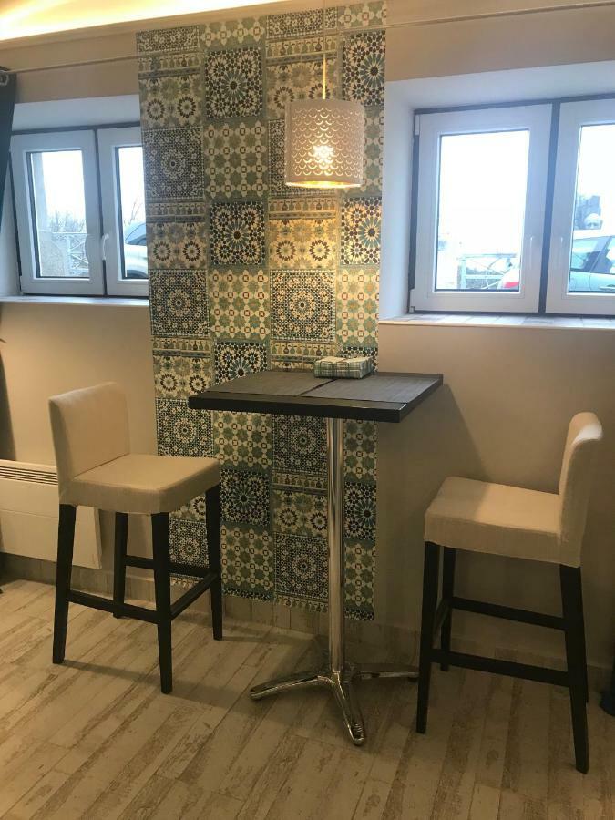 Aradi Apartman เปตช์ ภายนอก รูปภาพ