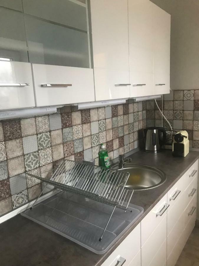 Aradi Apartman เปตช์ ภายนอก รูปภาพ